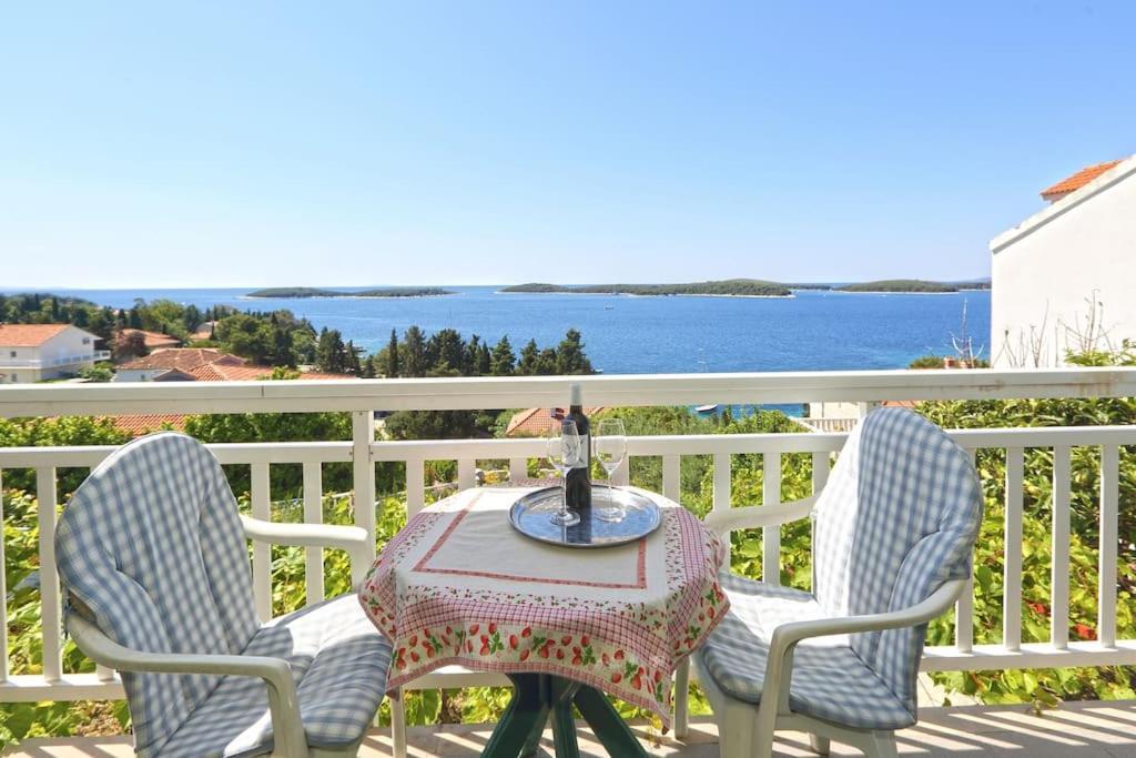 Apartment Stefani Hvar Town Exterior photo